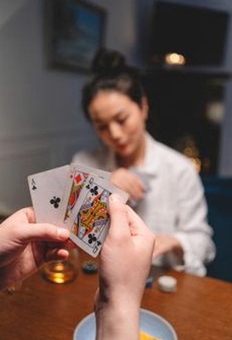 liêng trực tuyến QH88